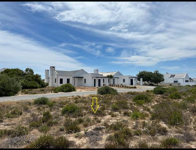 LAND FOR SALE IN BRITANNIA BAY